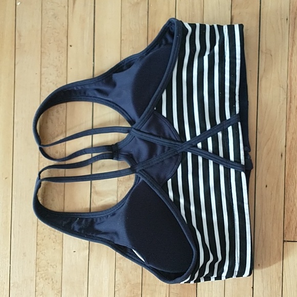 Athleta women’s sports bra size medium navy blue coastal nautical stripes - Picture 2 of 5